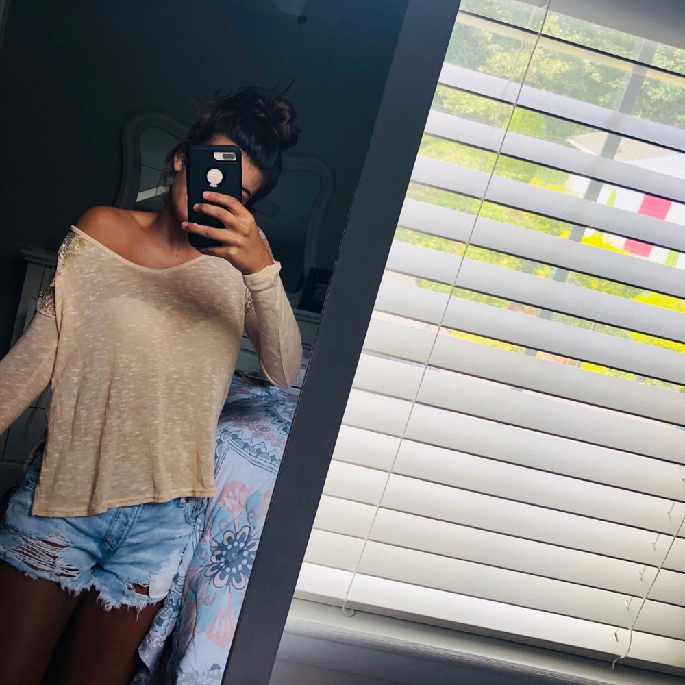 Super Cute Long Sleeve Top